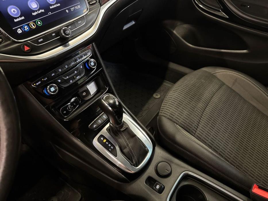 OPEL Astra 2020