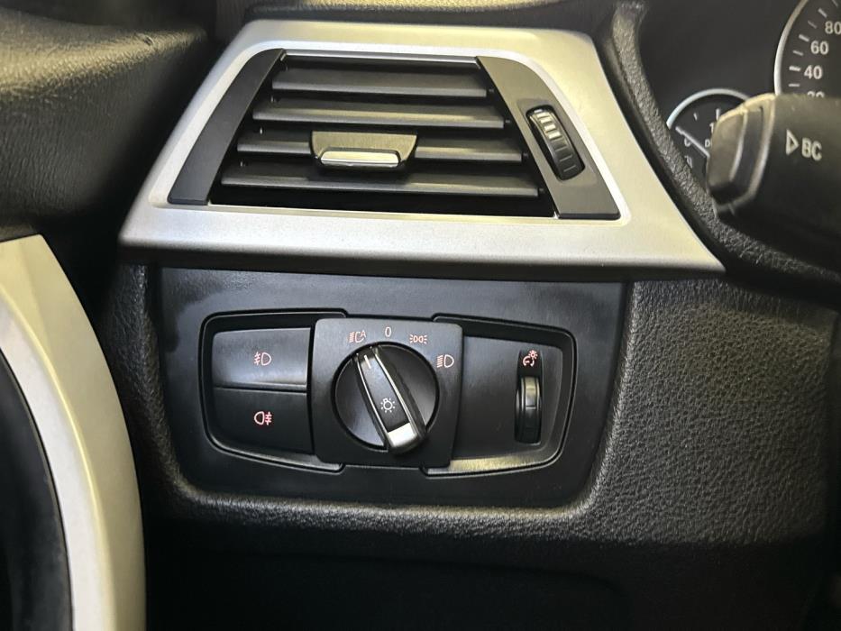 BMW 316 2012