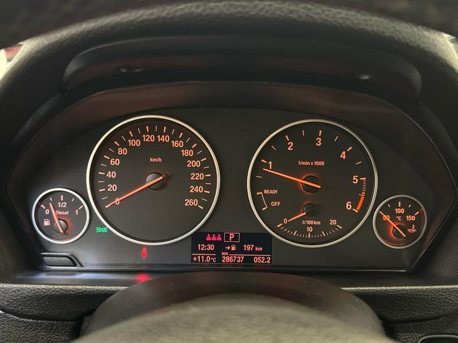 BMW 316 2012