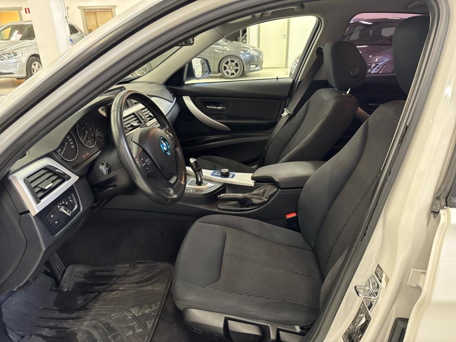 BMW 316 2012