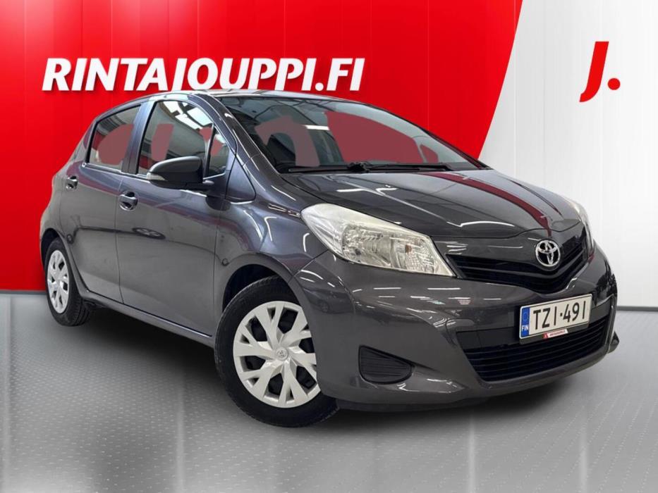 TOYOTA Yaris 2014