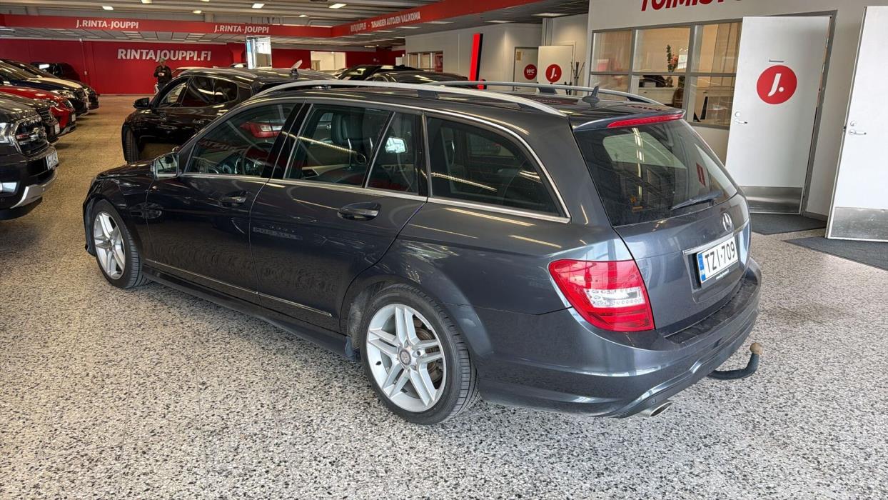 MERCEDES-BENZ C 2014