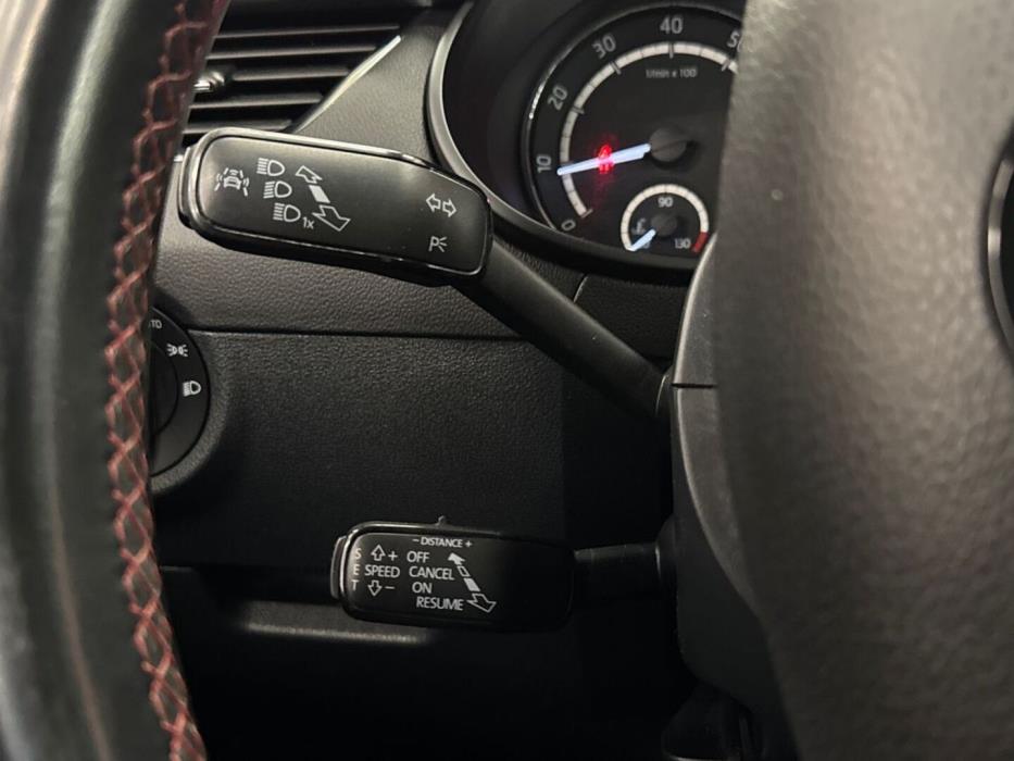 SKODA Octavia 2014