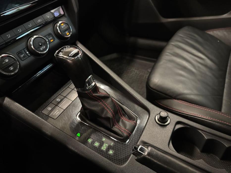 SKODA Octavia 2014