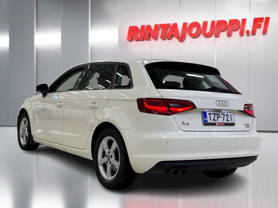 AUDI A3 2015