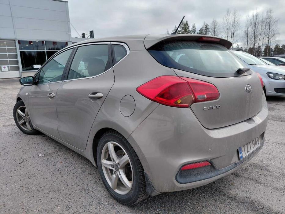KIA cee'd 2015
