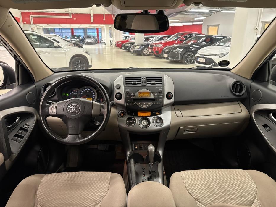 TOYOTA RAV4 2006
