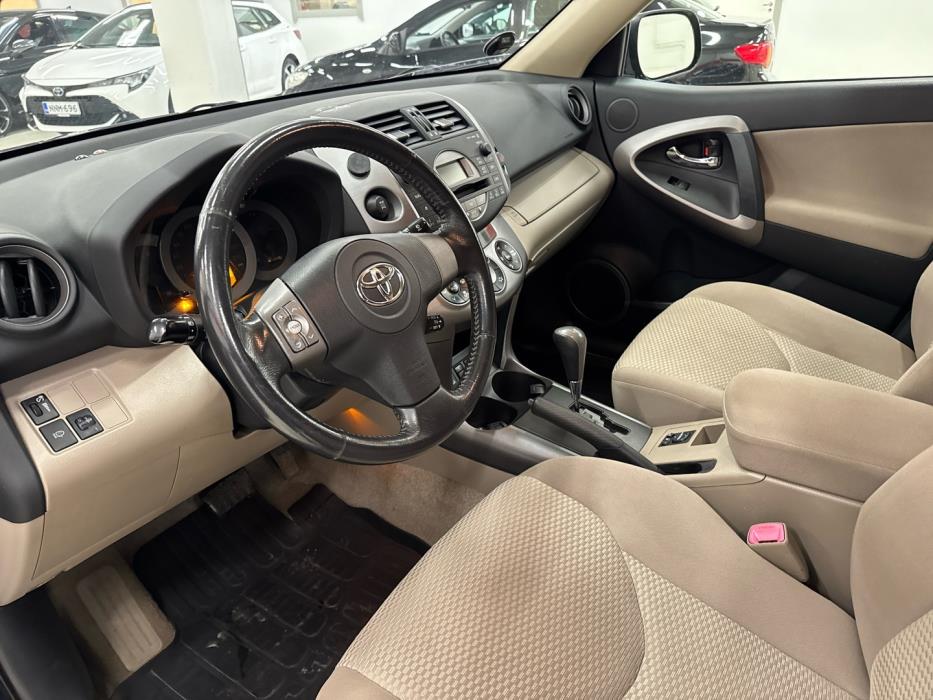 TOYOTA RAV4 2006