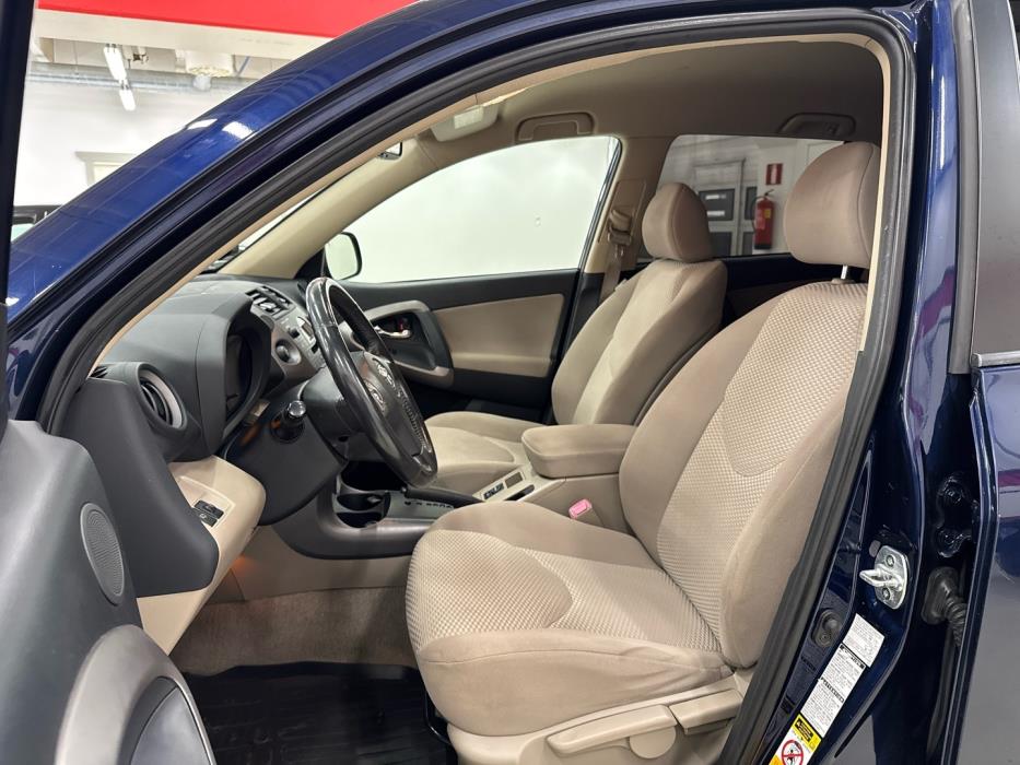 TOYOTA RAV4 2006