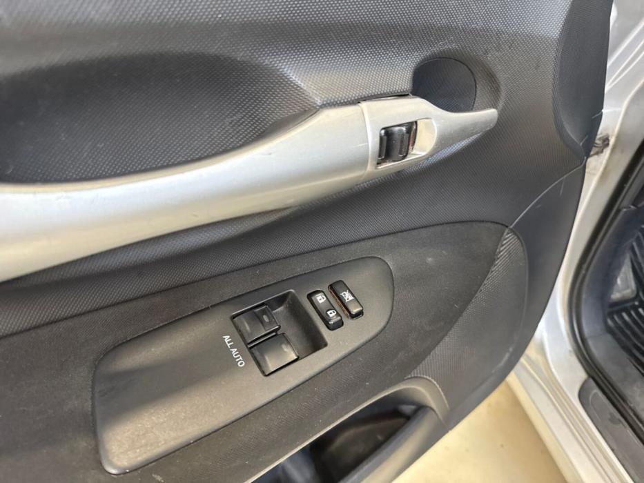 TOYOTA Auris 2010
