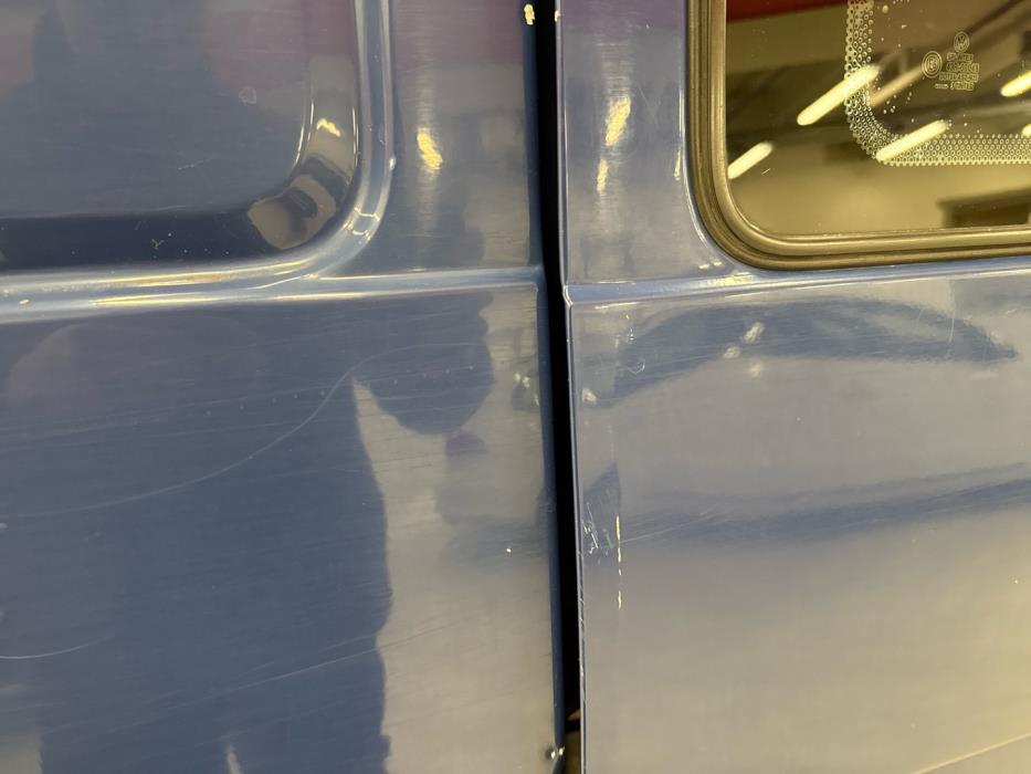 VOLKSWAGEN Transporter 2002