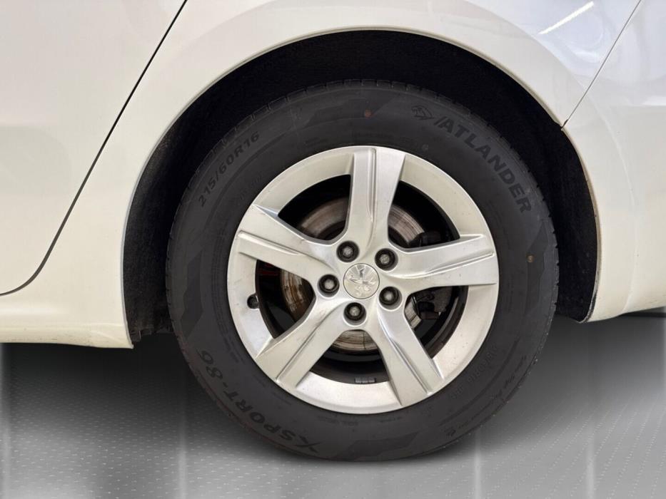 PEUGEOT 508 2015