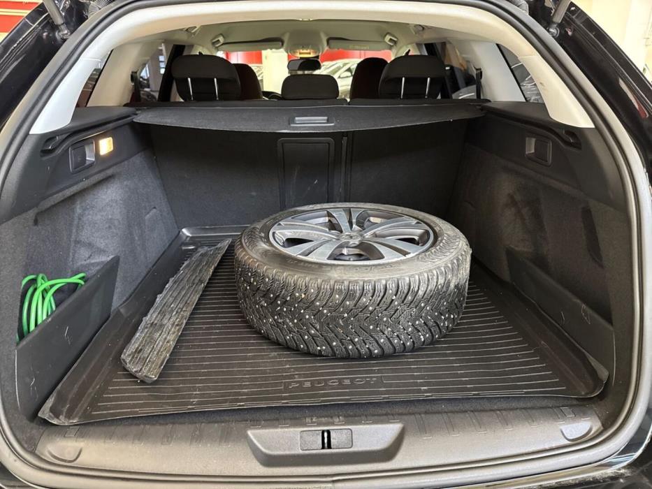 PEUGEOT 308 2017