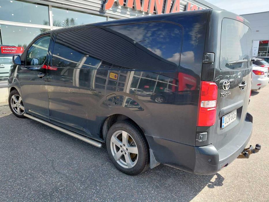 TOYOTA Proace 2017