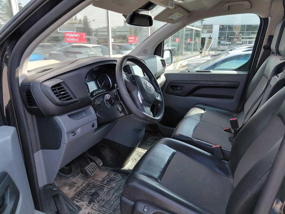 TOYOTA Proace 2017