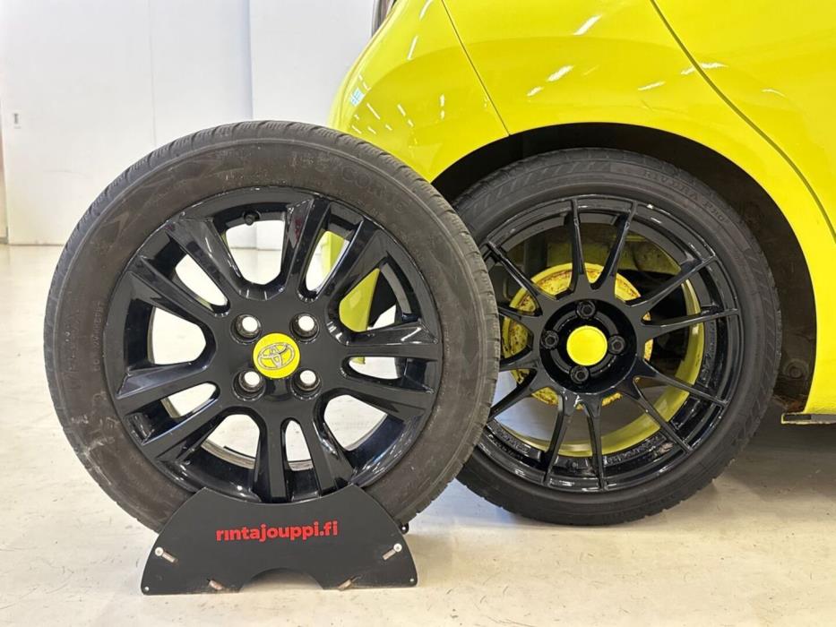 TOYOTA AYGO 2017