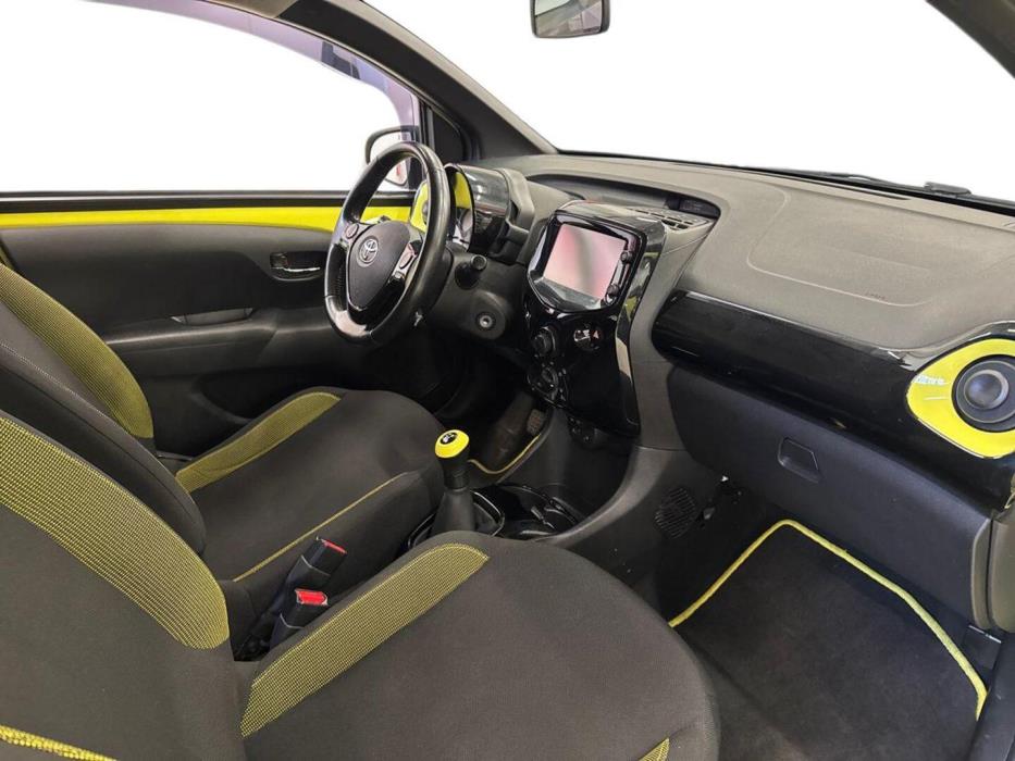 TOYOTA AYGO 2017
