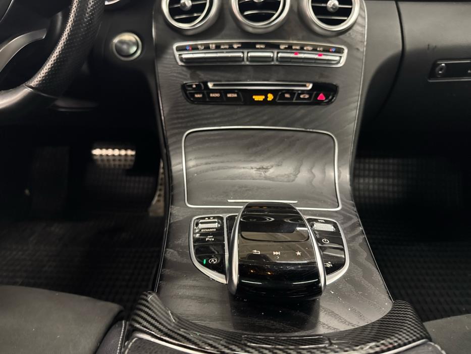 MERCEDES-BENZ C 2017