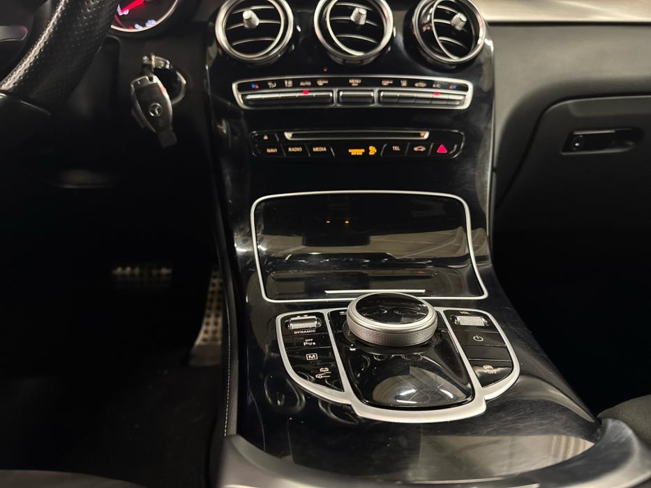 MERCEDES-BENZ GLC 2016