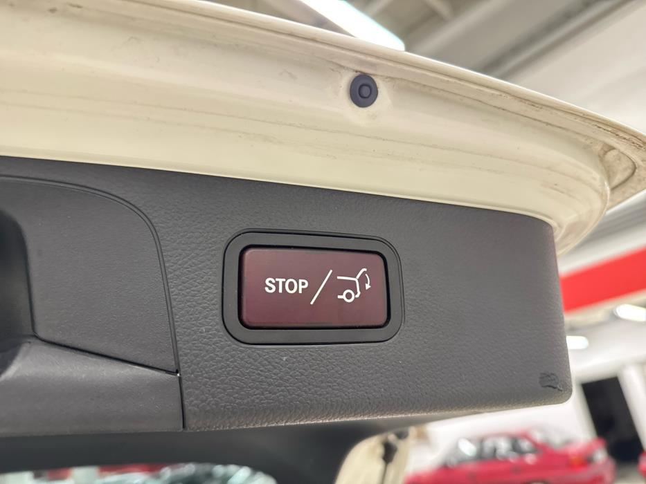 MERCEDES-BENZ GLC 2016