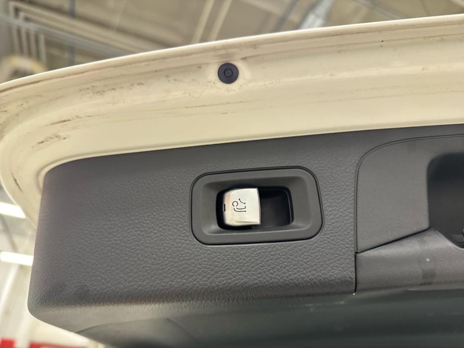 MERCEDES-BENZ GLC 2016