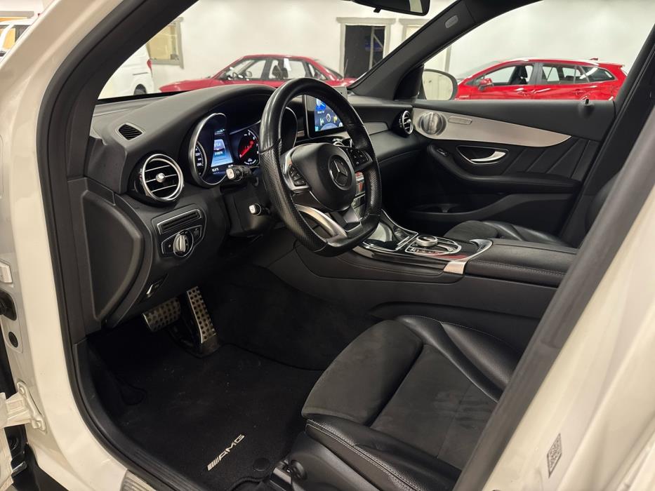 MERCEDES-BENZ GLC 2016