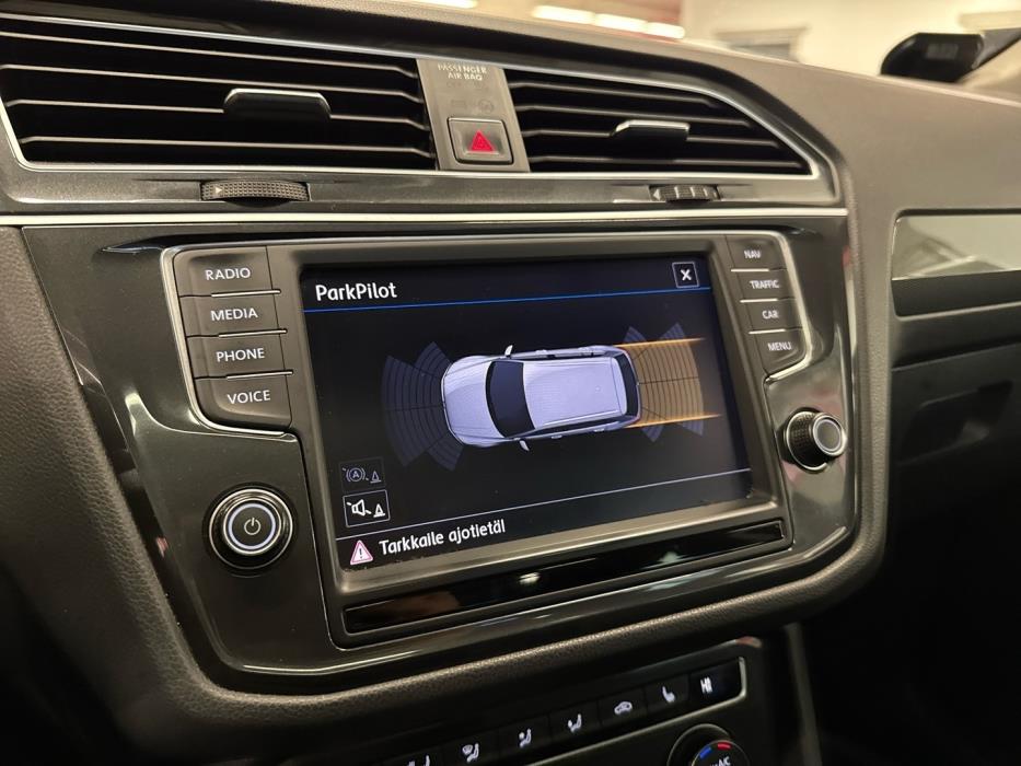 VOLKSWAGEN Tiguan 2017