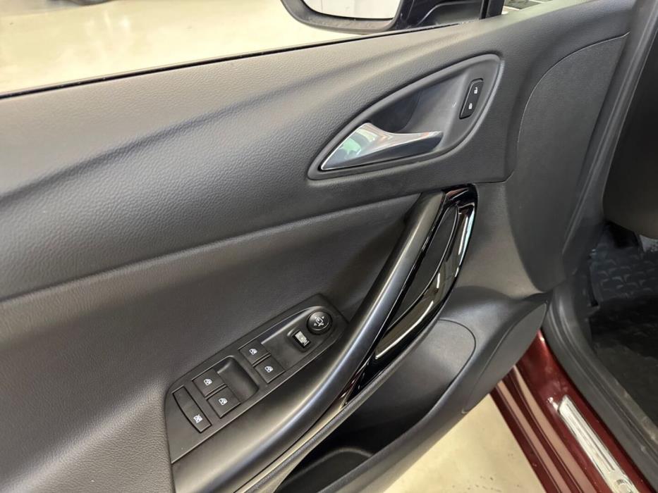 OPEL Astra 2018