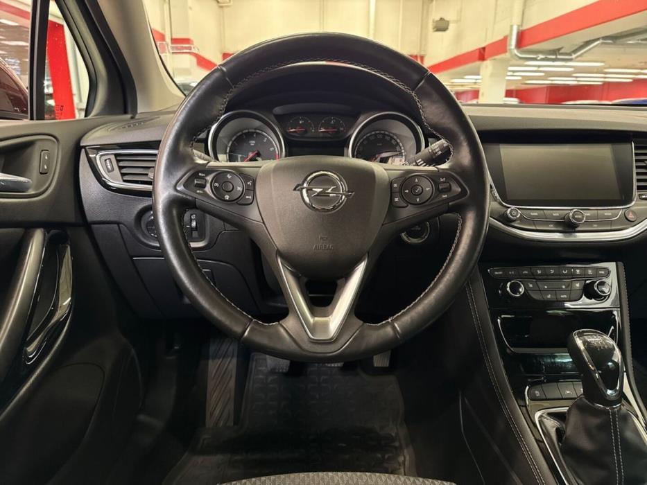 OPEL Astra 2018
