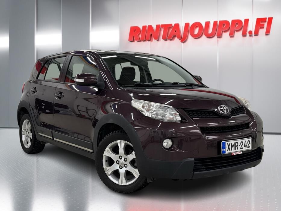 TOYOTA Urban Cruiser 2011