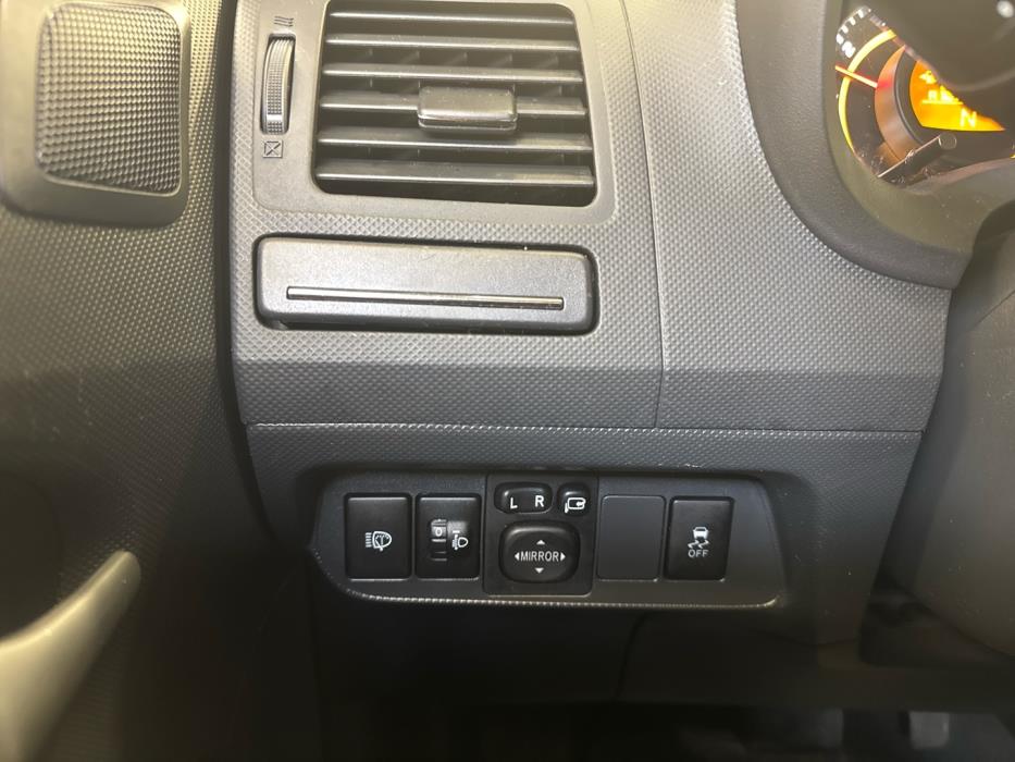 TOYOTA Auris 2010