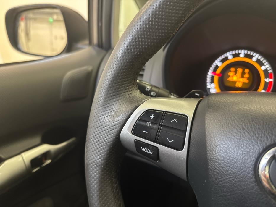 TOYOTA Auris 2010