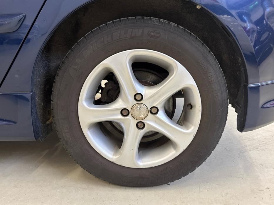 TOYOTA Corolla 2004