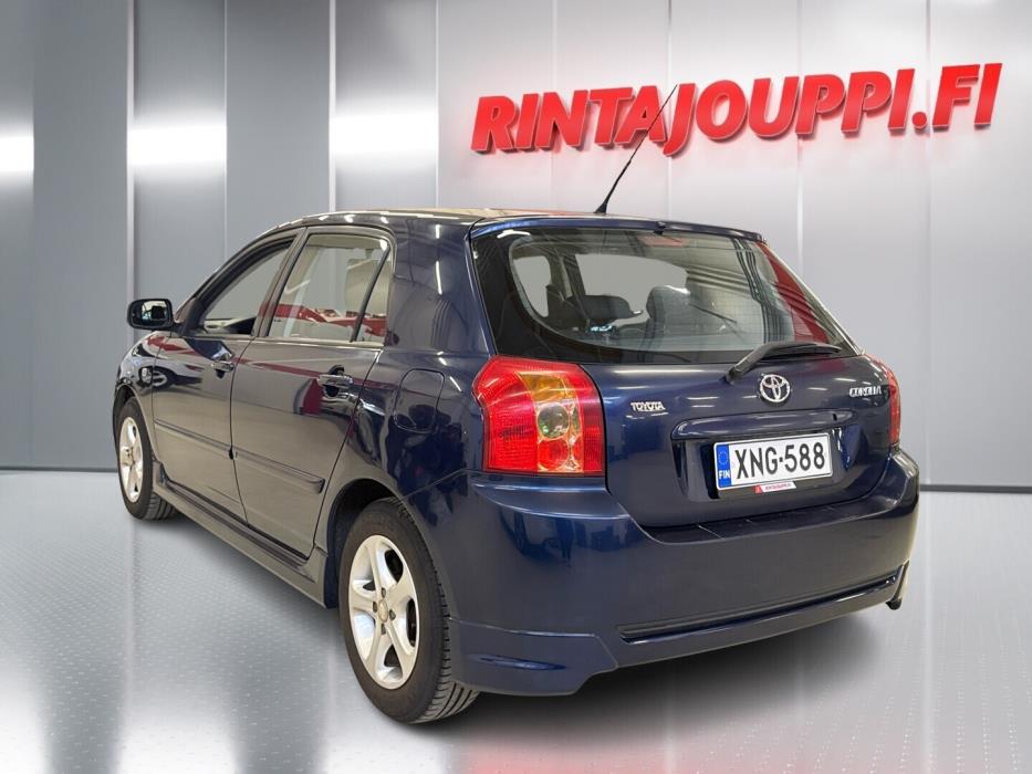 TOYOTA Corolla 2004