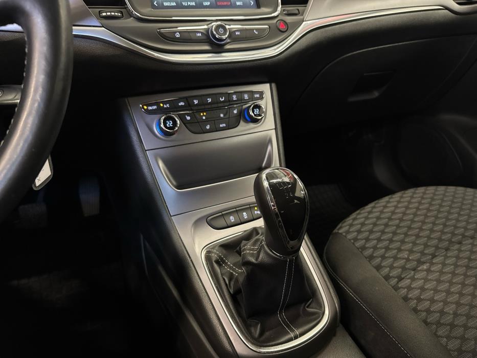 OPEL Astra 2017