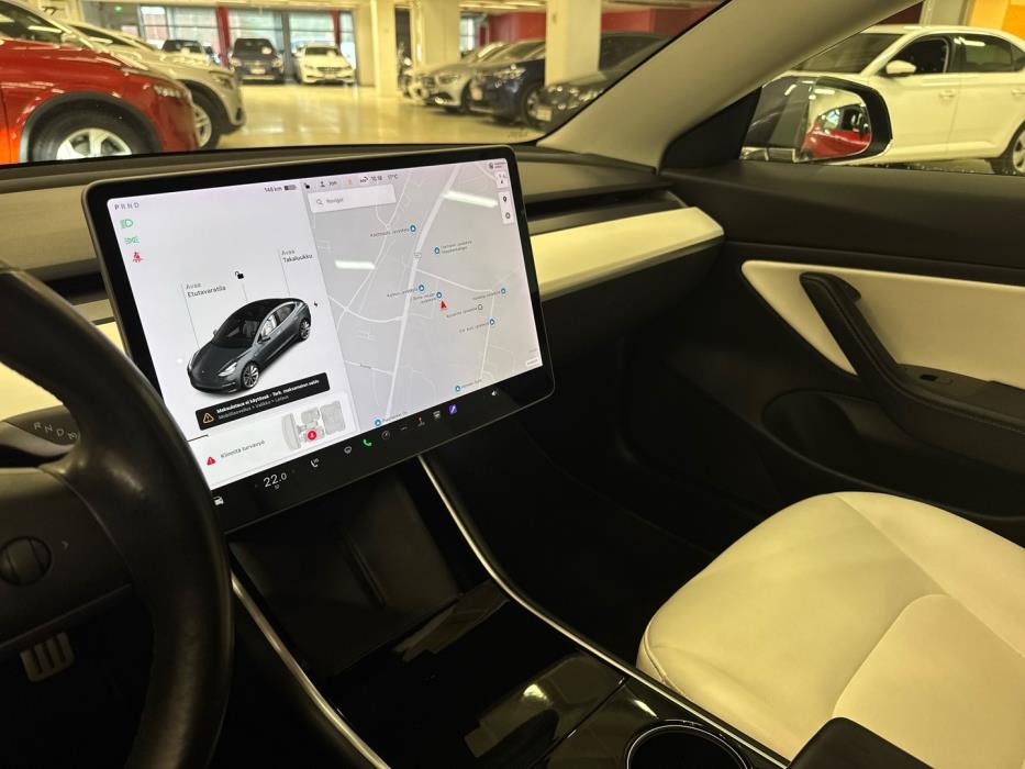 TESLA Model 3 2019