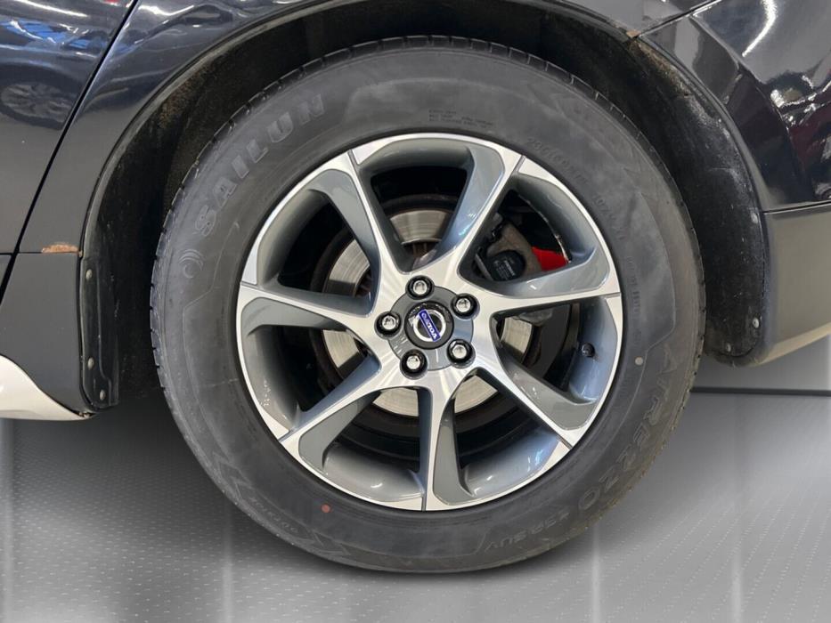 VOLVO XC60 2011