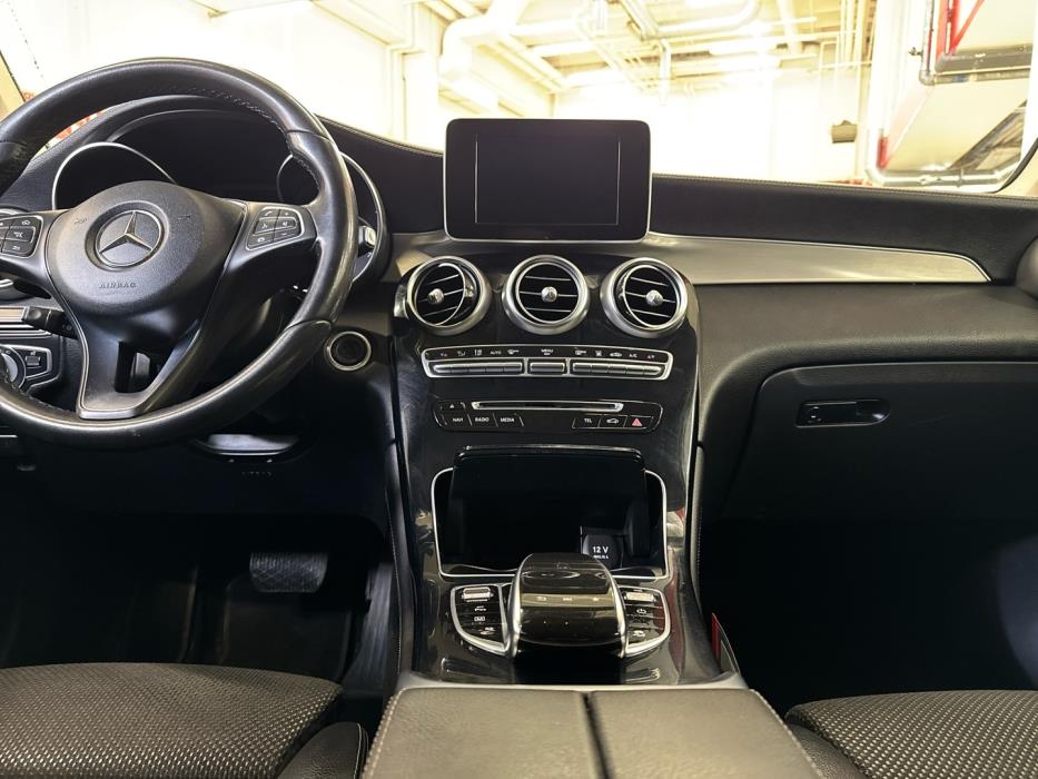 MERCEDES-BENZ GLC 2017