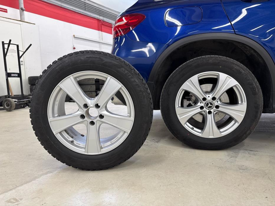 MERCEDES-BENZ GLC 2017