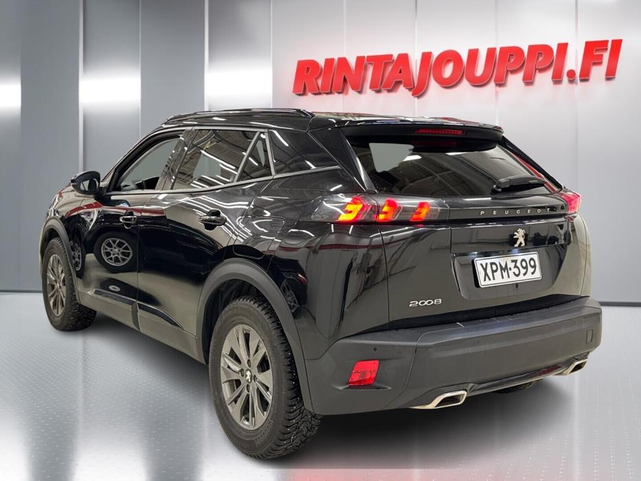 PEUGEOT 2008 2021