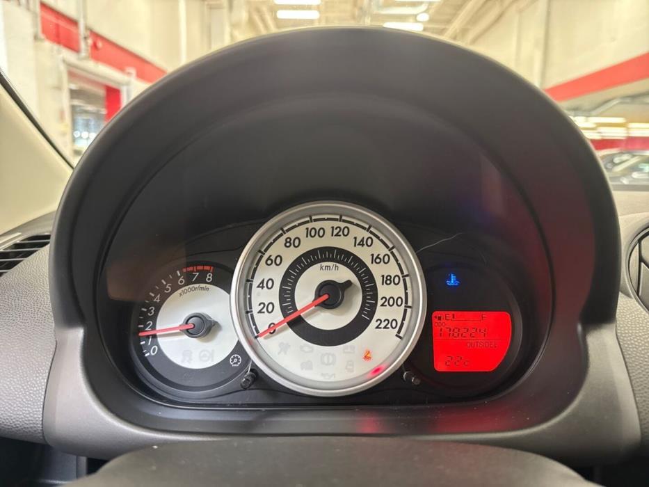 MAZDA Mazda2 2008