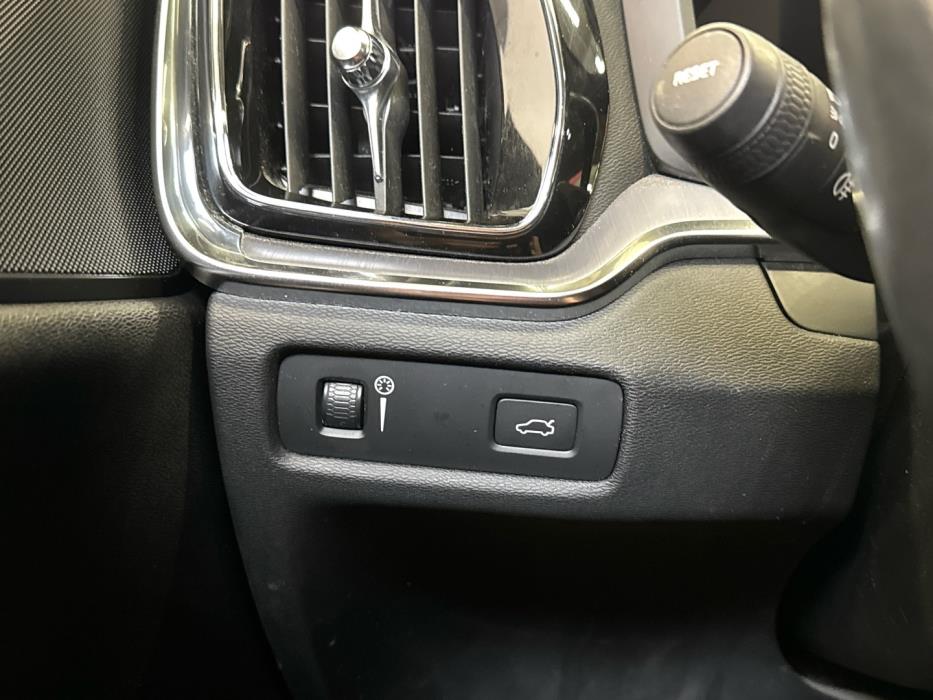 VOLVO V60 Cross Country 2019