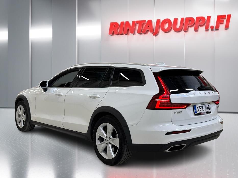 VOLVO V60 Cross Country 2019
