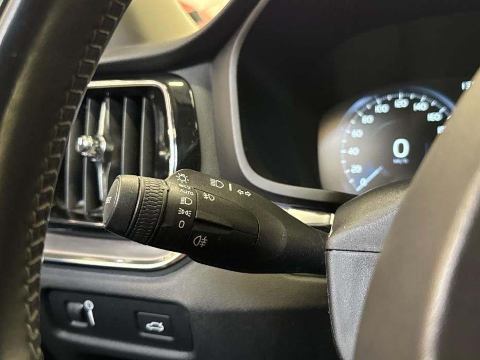 VOLVO V60 Cross Country 2019