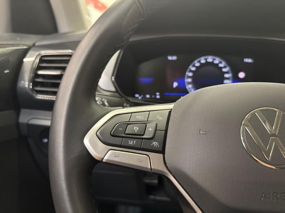 VOLKSWAGEN T-Cross 2024