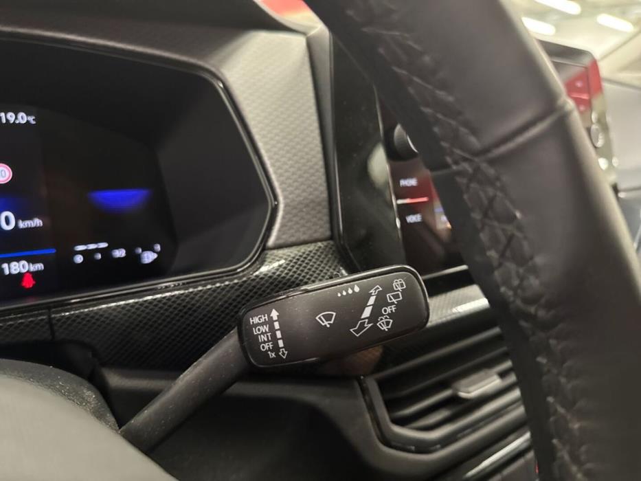 VOLKSWAGEN T-Cross 2024