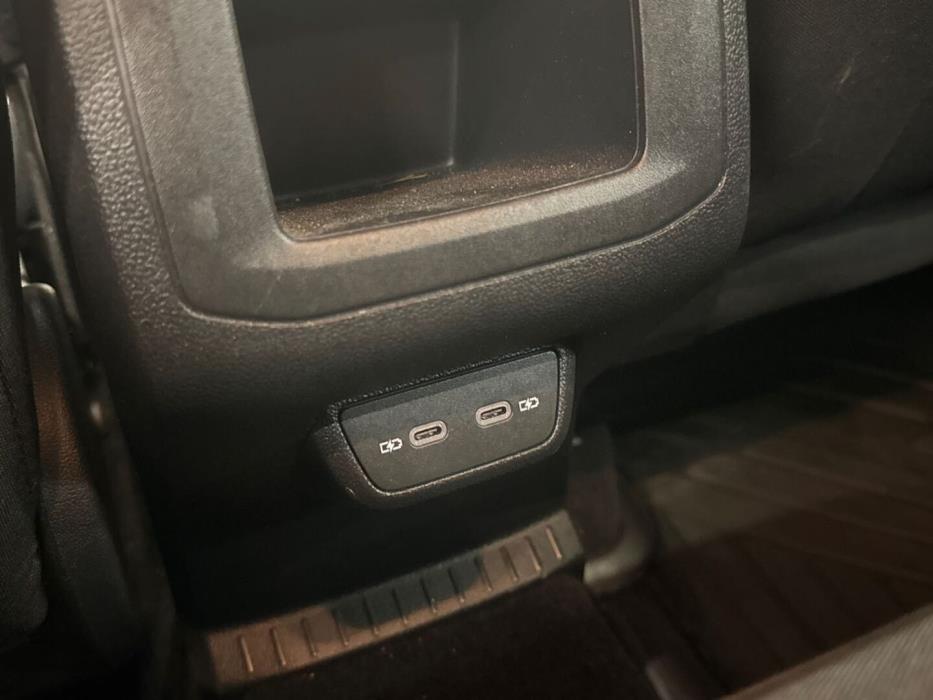 VOLKSWAGEN T-Cross 2024