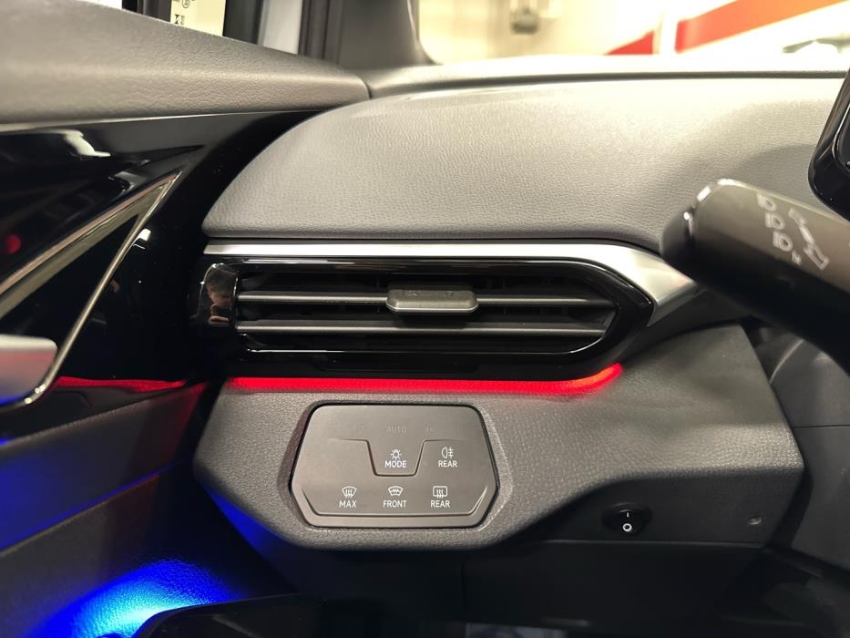 VOLKSWAGEN ID.4 2023