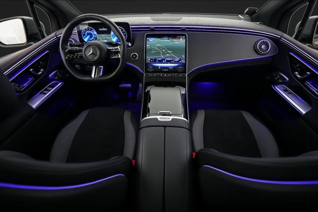 MERCEDES-BENZ EQE SUV 2023