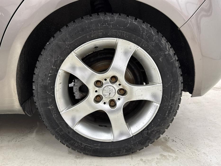 VOLKSWAGEN Golf Plus 2009